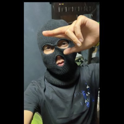 Santiag29564844's profile picture. Caminante de la vida, disfrutando lo que pone en medio. Caliente y feliz. 😈.  https://t.co/LSDPpetoya