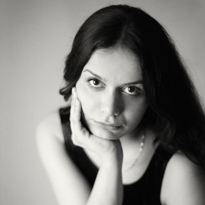 jesuiseyeda's profile picture. Painter playing around.
Artist on chain.