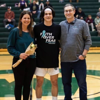 hayd3ngd0t's profile picture. Knowledgable college sports enthusiast