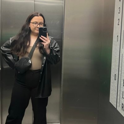 lizz_clare_'s profile picture. 