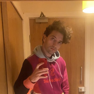 glengab's profile picture. 