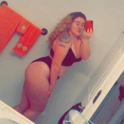 down for hookup❤️ fun to chat 💬 ❤️inbox me let get some fun together 💯❤️