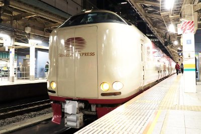 予約方法、空席・予約状況、時刻表、料金、停車駅、お役立ち情報など、寝台特急「サンライズ出雲」「サンライズ瀬戸」の話題をお届けします(JR公式アカウントではありません)。