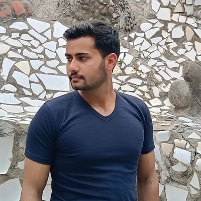 Santoshinc123's profile picture. Ambitious