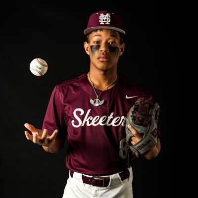 Dual athlete,⚾️&🏀, Mesquite Skeeter, c/o 2026, 6’0 170lbs 3.5 GPA “Hard-work beats talent, when talent fails to work hard ”