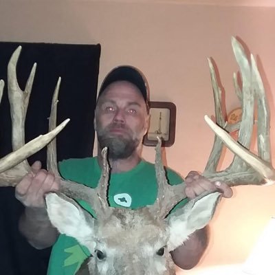 44 year  old  married father of 9 who is avid in hunting,fishing,Iowa Hawkeye and Minnesota Viking football who owns and operated hawks nest pools !!