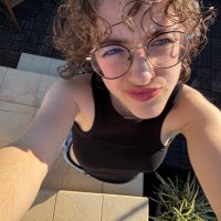 emma🌞 (@justkeepdrviing) 's Twitter Profile