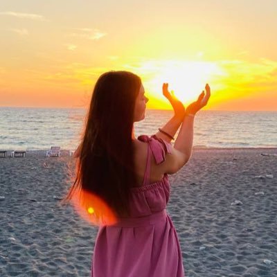 VeraMurzina48's profile picture. CoinSide