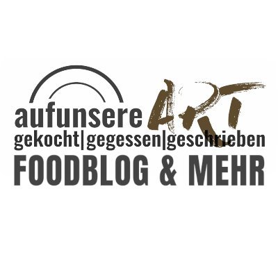 In diesem Blog leben wir unsere Leidenschaft für Kulinarik und Fotografie aus. Wir wünschen viel Spaß beim Kochen unserer Rezepte und beim Lesen der Berichte!