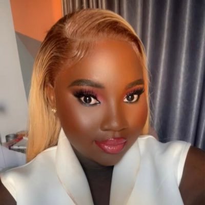 Ebony_choco Profile Picture