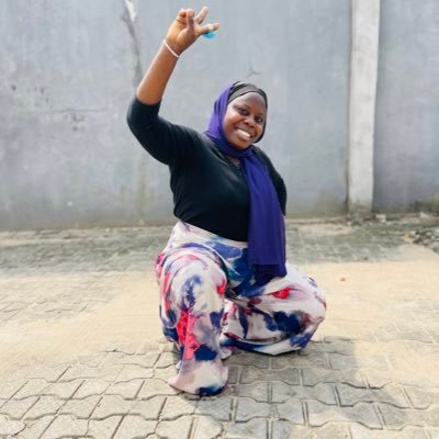 Simplicity. /Faithful servant of Allah. /May Allah be pleased with me./Barcelona Fan./Muslimah
Business Page: @Koyinscollection