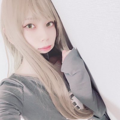 コスプレ、ゲーム、日常、自撮りを投稿していきます😊 無言フォローすみません🙏 コスプレは原神、シノアリス 、fgo、REBORN、鬼滅の刃など。今後スターレイル出すつもり😆色んな方と繋がりたいです^ ^