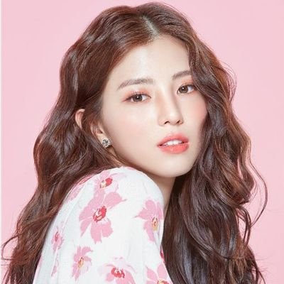 Truevve's profile picture. Backup @cutiemonroe1 akun lama lupa pass, BA skincare & makeup underprice