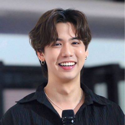 |Official Fanbase| Supports Ssing Harit Cheewagaroon Follows: IG&TW: @ssingss #คนของซิง #ssingss 🎮 #USTheSeries #DareYouToDeath #GMMTVLiveHouse