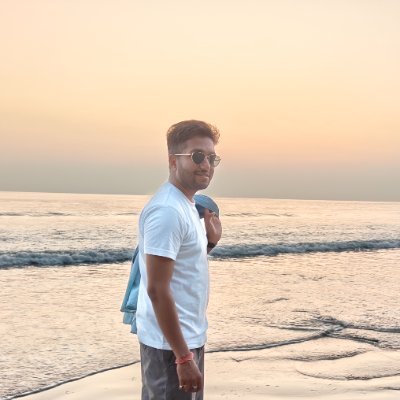 Completed School from RKM Vidyapith, Deoghar, Civil Engineering Graduate from VIT Vellore & https://t.co/Nb0RXLgTwS from IIT Delhi