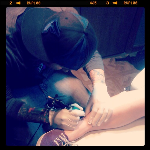 I'm mikey I love music tattoos and maybe tommys face