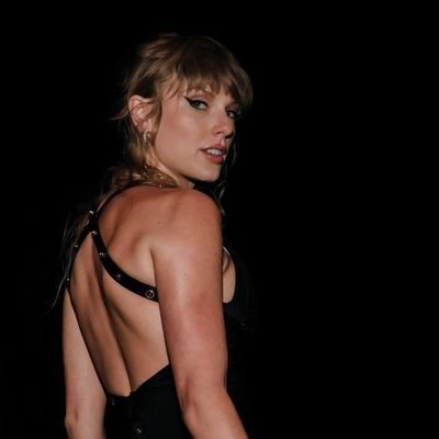@TaySwiftie13198