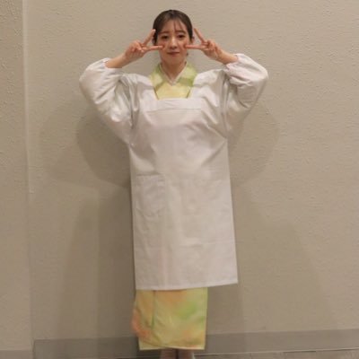 さんかくともつ女将の友美です!新潟市中央区ピアBandaiのおにぎり屋さん。取材、ケータリング、イベント出店、求人などは店主DMまで!