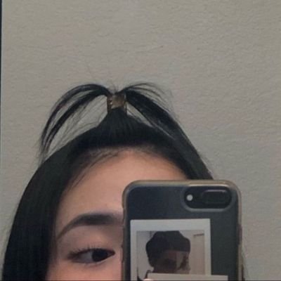 Nuhaxy's profile picture. 