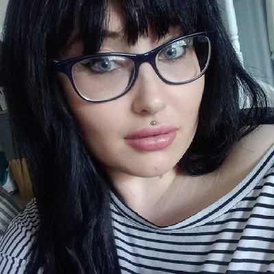 RobynFoste27936's profile picture. 27 🔮 
Mama to two beautiful crotch goblins🌻
Student nurse 🩺
The original Bob Fossil 🏹