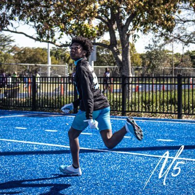 Class of 2028 ATH• 5’7• 130lbs• Wr//Db• IG: a.branch1