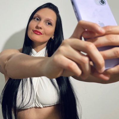 CamilaCMoser Profile Picture