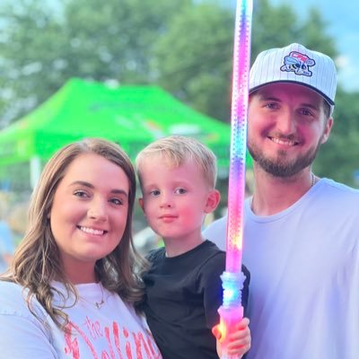 CodyBoyce19's profile picture. If they don’t know your dreams, they can’t shoot em’ down / don’t trip #boydad #3peat #OTCalumni🙌🏼