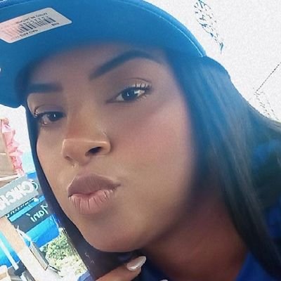 FraiyinesK's profile picture. nada