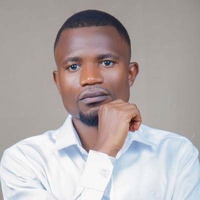 bienfaitshm's profile picture. Passionné par le développement d'applications innovantes, je suis un développeur web full stack et mobile.