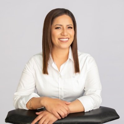 Yareli Orato Profile