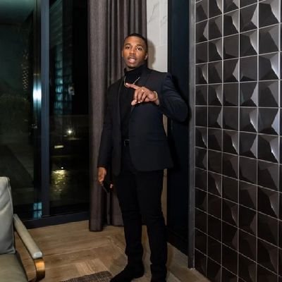 ◇ Houston 🏠
◇ Entrepreneur ◇ Investor ◇ Youtuber (1 Million+ Subs)
◇ ⬇️I Turn Struggling Traders Profitable
