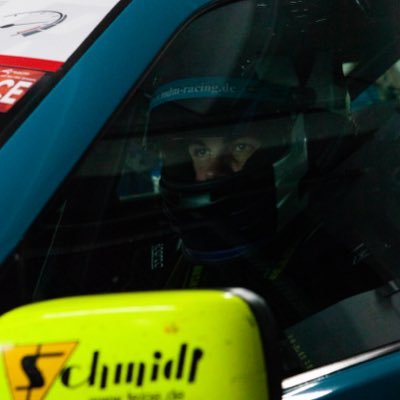 🇩🇪 | 21 | racing driver | Driver for MDM Racing in the DMV BMW Challenge 
| Simracing @CRZSimsport