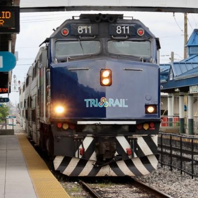Hey guys. Welcome to my Twitter page! Here, you can view tweets & videos i share of usually trains i see across the State Of Florida and elsewhere.