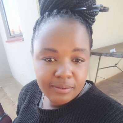 puse_kgaje's profile picture. Down to earth.