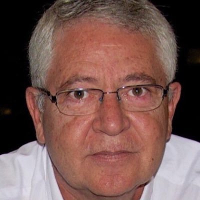 “Cuando la democracia se sienta débil para defenderse del acoso de sus detractores, ha de pasar al ataque”
