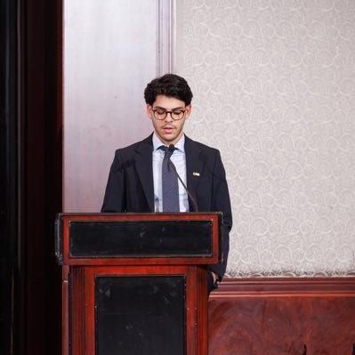 joezouki's profile picture. 🇱🇧 | MSBA @UCSD | AI enthusiast