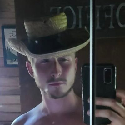 tamara395213701's profile picture. 