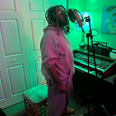 ThatDemonpanda's profile picture. Exotic 🐍 owner 📍Morph Market Page coming 🔜 📍Instagram:@_RockStarBones_