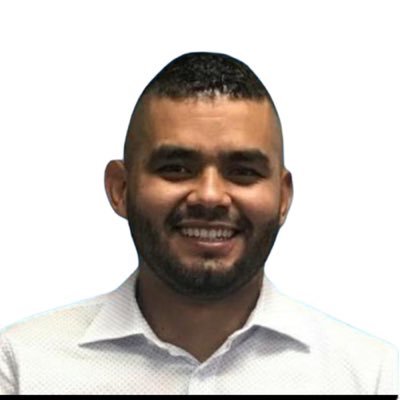 cdavid519's profile picture. "Mercadólogo apasionado por el marketing deportivo. #MarketingDeportivo