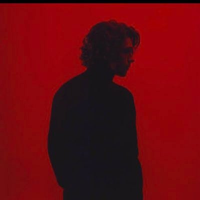 Abdullahi4UU's profile picture. LIFE IS A DICE 🎲. LIFE IS SHORT ./MAN U. WIZKID FC. ROANLDO.