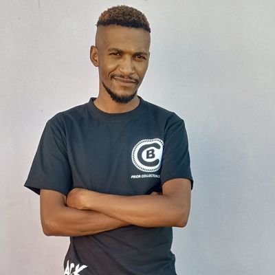 My Official Twitter @MCRecordsZA *Snapchat & Tumblr : deejaym-tsile IG : @deejay_m_tsile Check Out All My MiXeS & Updates : https://t.co/jGDquDpQHg