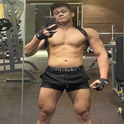 Certified versatile 5’8 / Gymfit Sexy Cebuano /content creator / Telegram : @jhon_kenchel to subscribe / Fb: Kenchel Temblor / IG: temblorkenchel / for h!re🔑👀