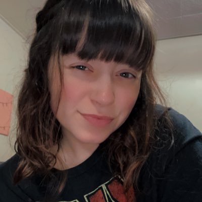 erd5678's profile picture. 💞 👩🏻‍🏫