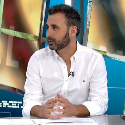 Periodista, llaurador i corredor mediterrani. Ex director d'informatius d'@apunt_media