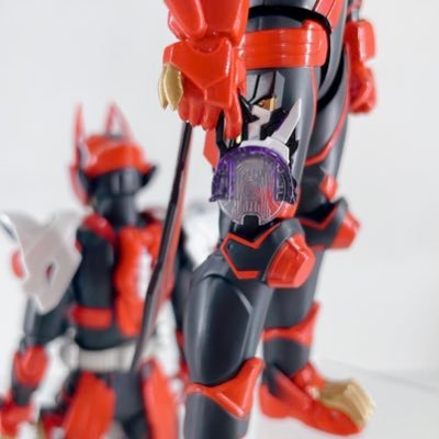 ギーツIXのアーツ商品化決定したら教えてください。 ギーツIX熱強め。ギーツアーツ熱強め。デザイアドライバー大好き人間。普通自動車免許、美容師免許取得済み。インスタもやってます。