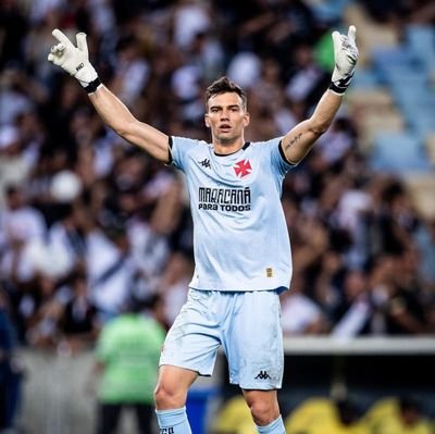 BiaLeo389677's profile picture. I like football betting odds