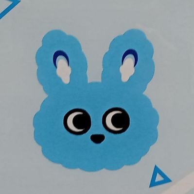 f68f27's profile picture. ホロ歴2年ちょいの新米すこん部です!
 無言フォロー失礼します。
絡みにいくのが少々苦手な人ですが、よろしくお願いします!
日常垢(だったもの)→@hate234572