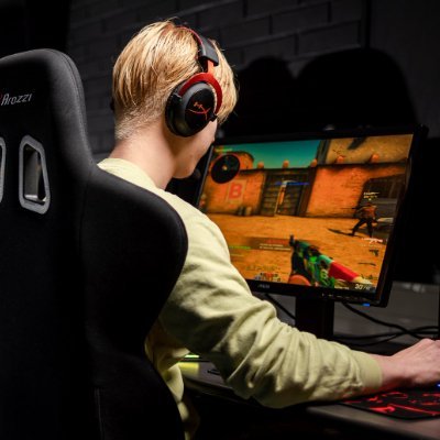 zealcs2's profile picture. 19 Business Inquiries: zealcs2@gmail.com