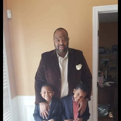 Assistant Varsity basketball coach at Millcreek High School. Husband, Father, Son.