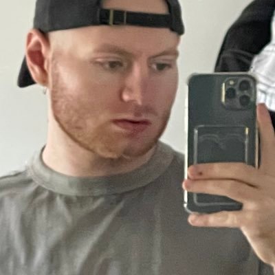 alexcaliente95's profile picture. сектор блядь на барабане